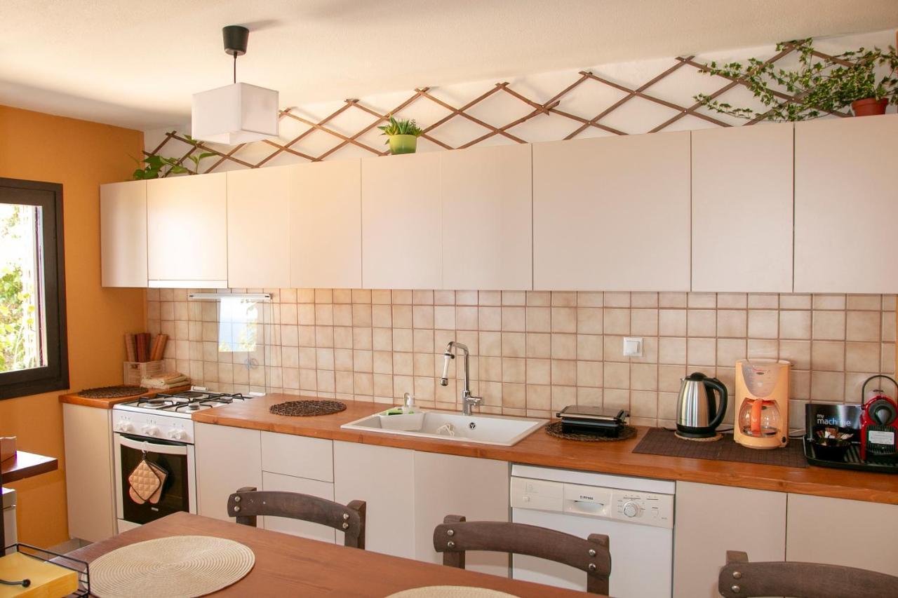 Summer Dream Cottage, 2Br, Beautiful Sea View Móchlos Exterior foto