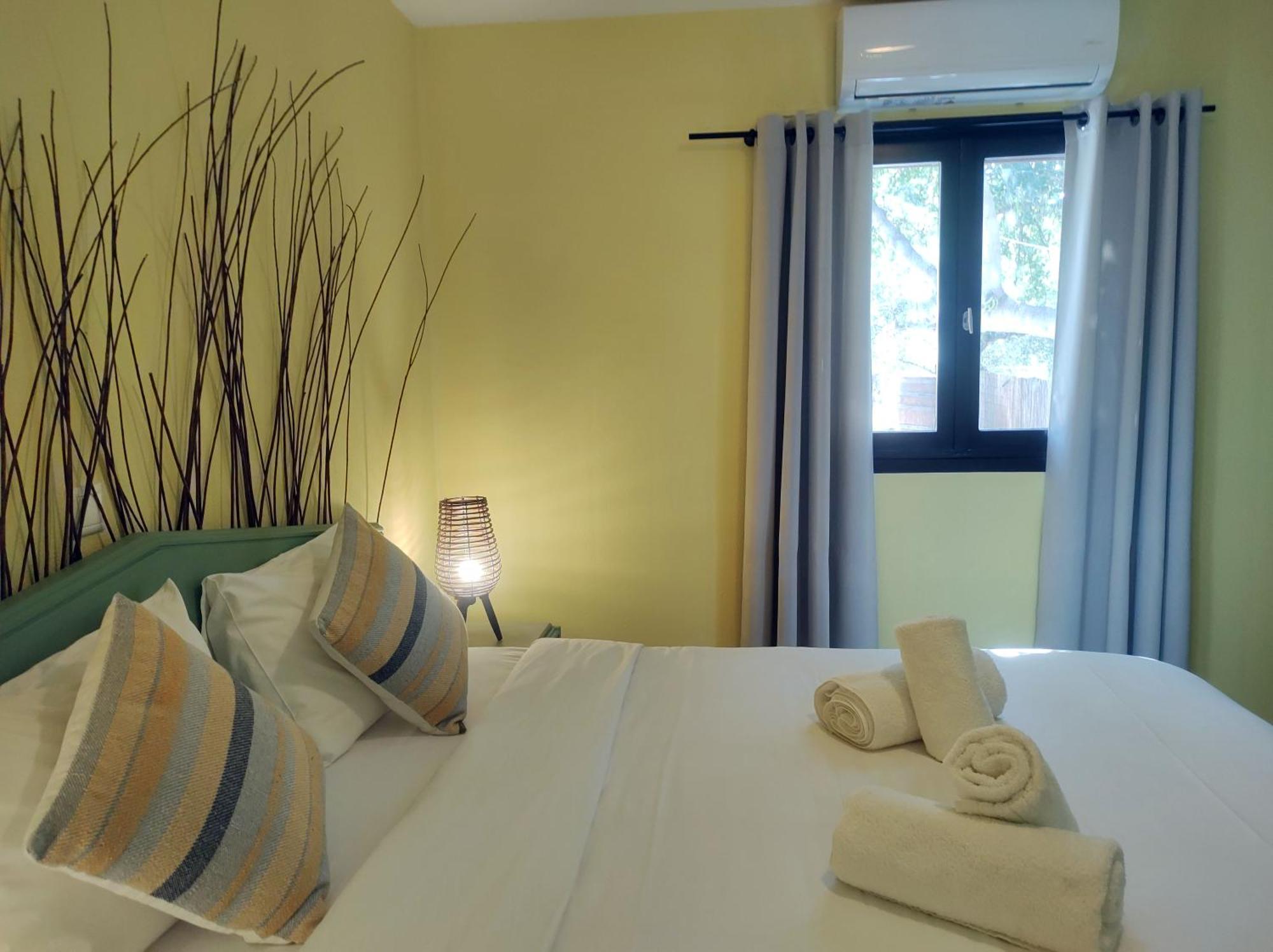 Summer Dream Cottage, 2Br, Beautiful Sea View Móchlos Exterior foto